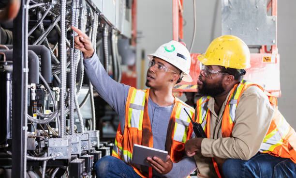 Best Electrical Contractors for Businesses  in Troy, MO